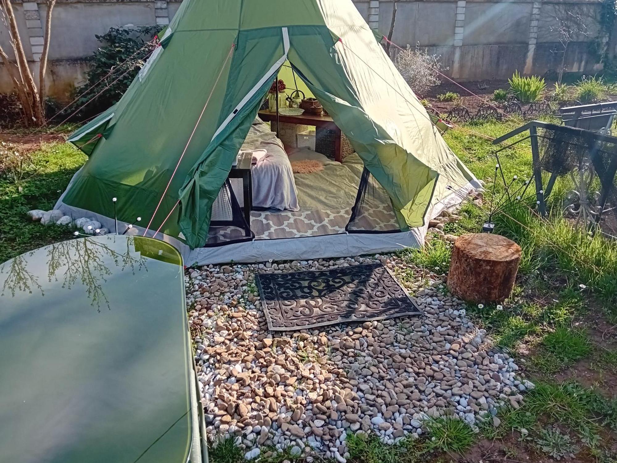 Indian Tent Tipi In Shared Lot And Shared Bathroom Mrse Екстериор снимка