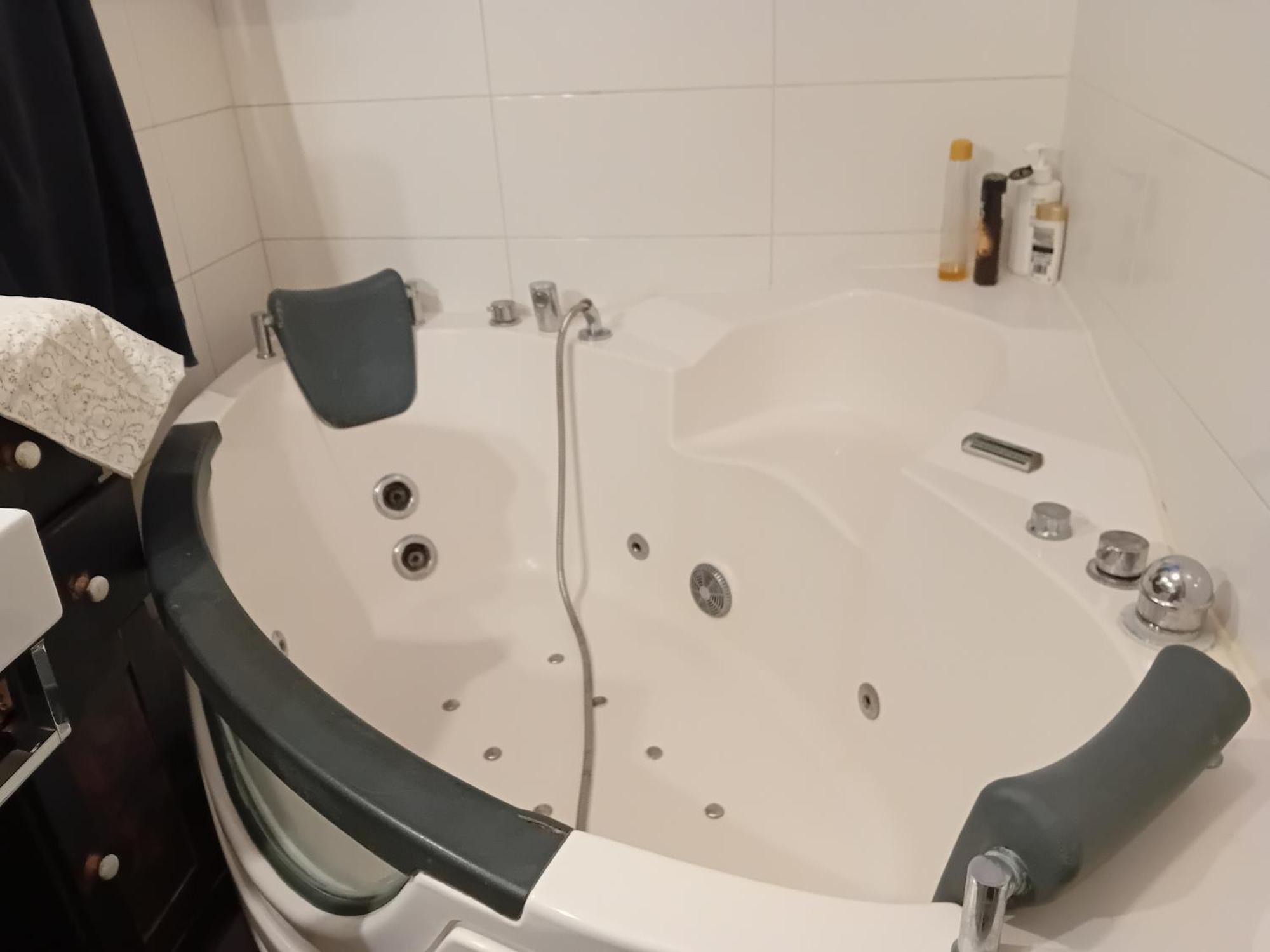 Indian Tent Tipi In Shared Lot And Shared Bathroom Mrse Екстериор снимка