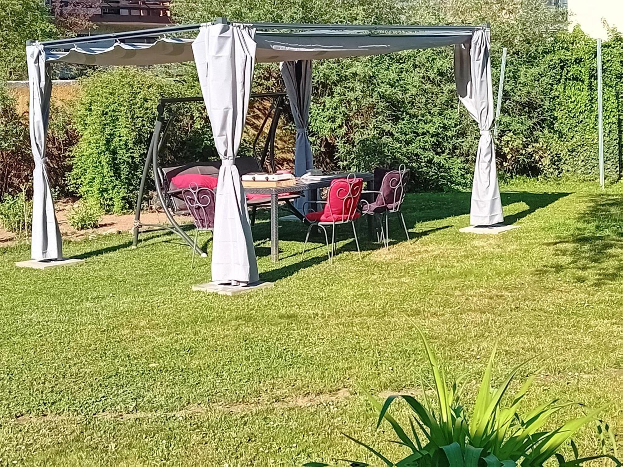Indian Tent Tipi In Shared Lot And Shared Bathroom Mrse Екстериор снимка